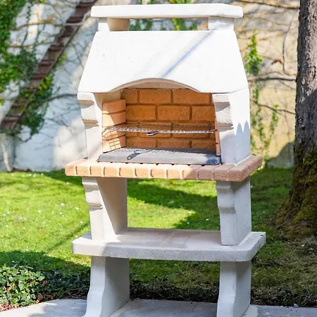 Domaine De La Coudre *