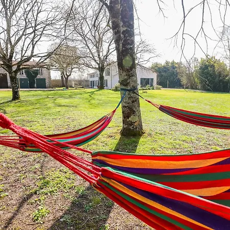 Domaine De La Coudre Bréville
