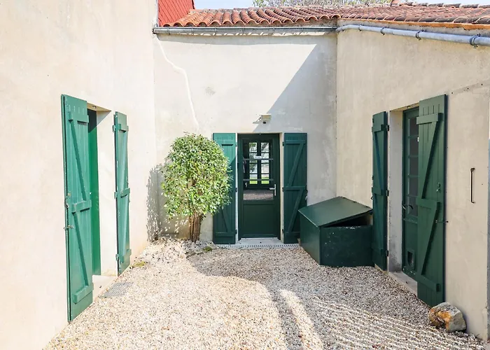 Domaine De La Coudre * Bréville